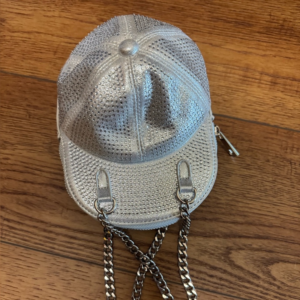 AKIRA Cream Mini Backpack with Silver Zipper